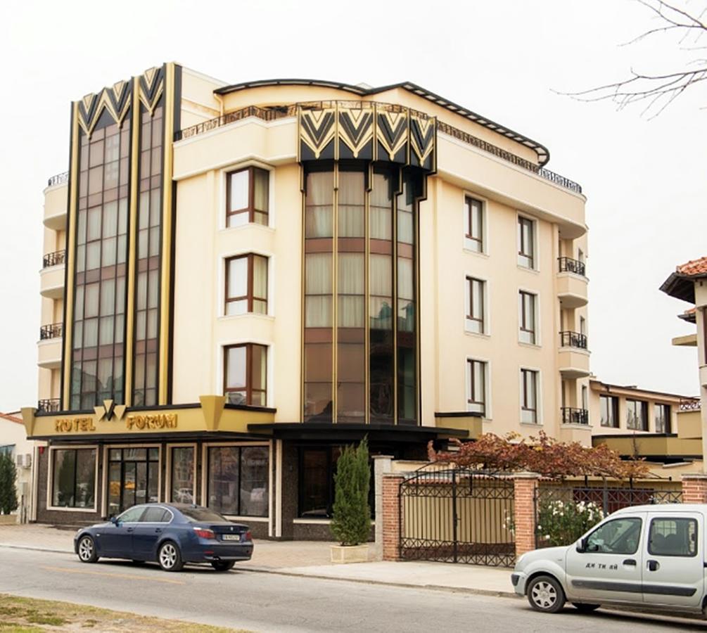 Hotel Forum Pazardzhik Buitenkant foto